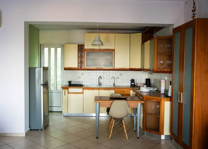 度假居 Among The Pines *